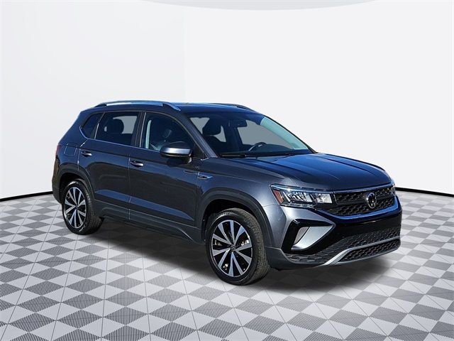 2022 Volkswagen Taos SE