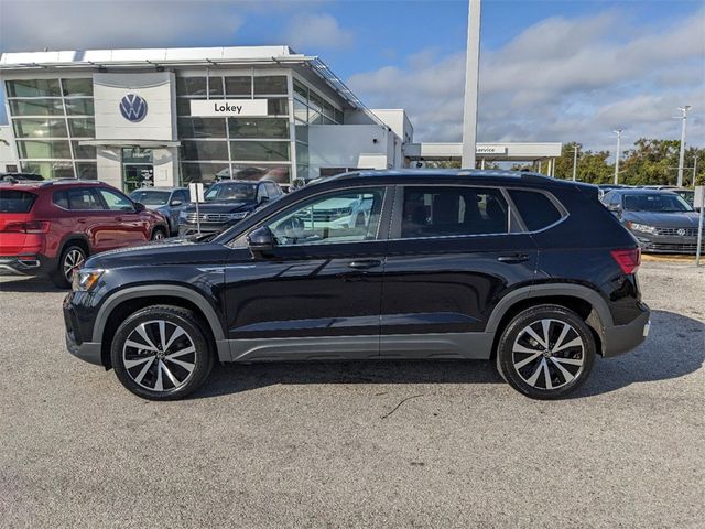 2022 Volkswagen Taos SE