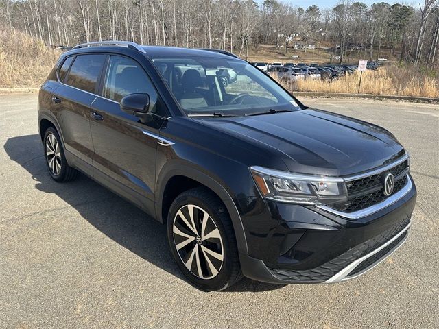 2022 Volkswagen Taos SE