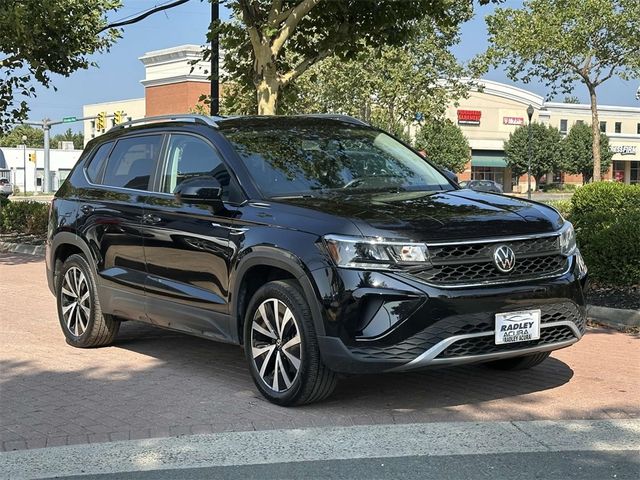 2022 Volkswagen Taos SE