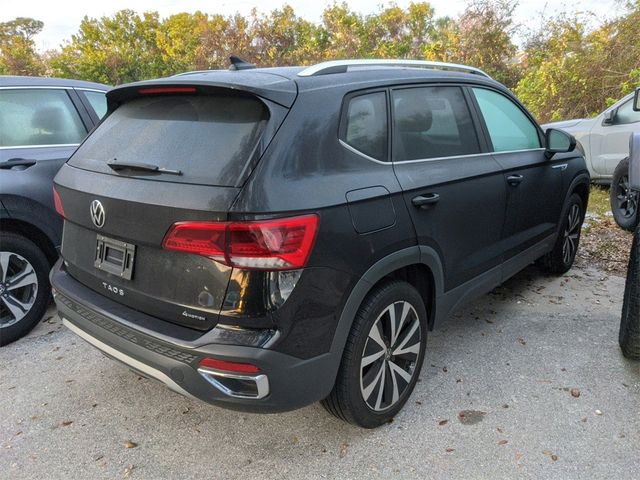 2022 Volkswagen Taos SE