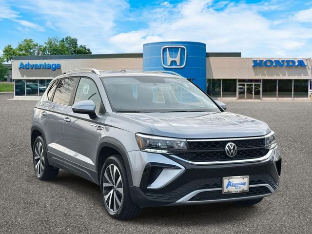 2022 Volkswagen Taos SE