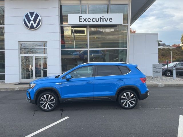 2022 Volkswagen Taos SE