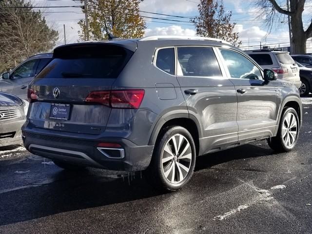 2022 Volkswagen Taos SE