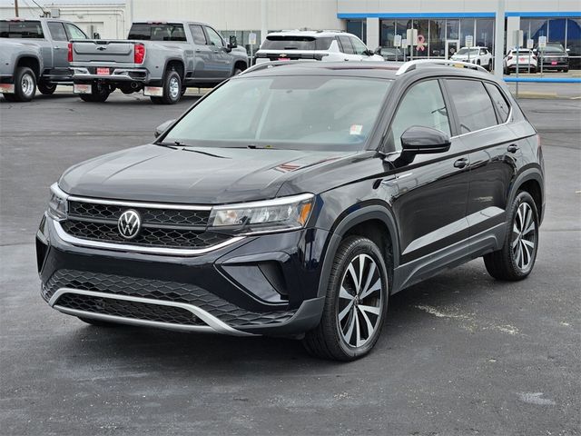 2022 Volkswagen Taos SE