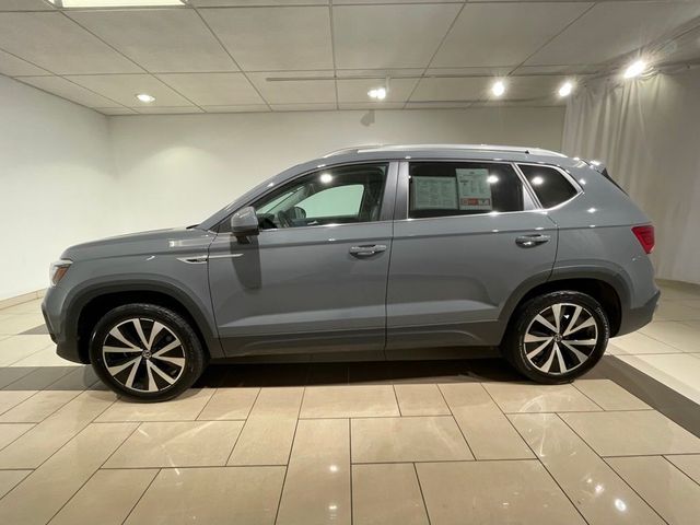 2022 Volkswagen Taos SE