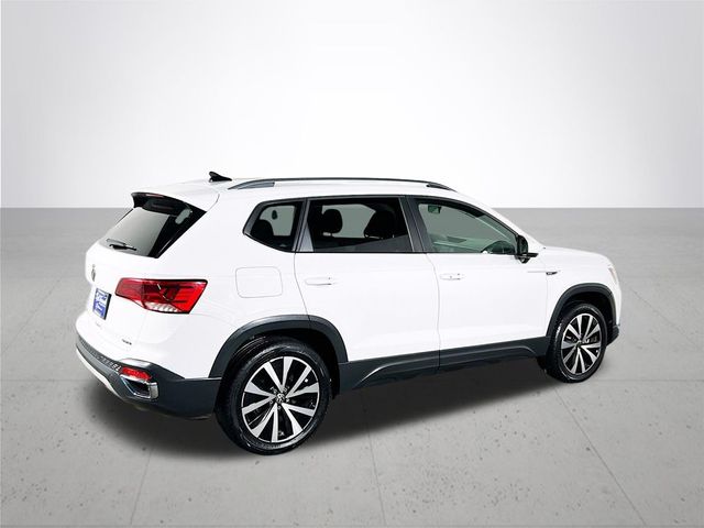 2022 Volkswagen Taos SE