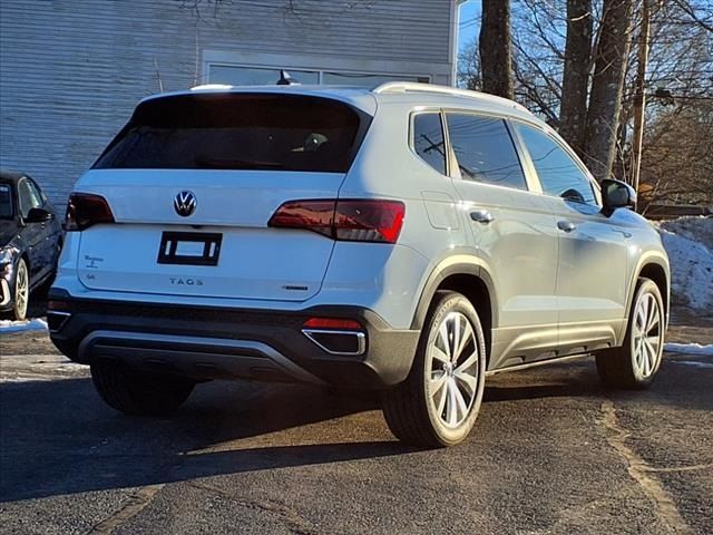 2022 Volkswagen Taos SE