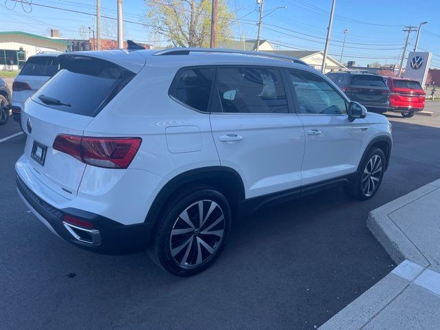 2022 Volkswagen Taos SE