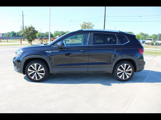 2022 Volkswagen Taos SE