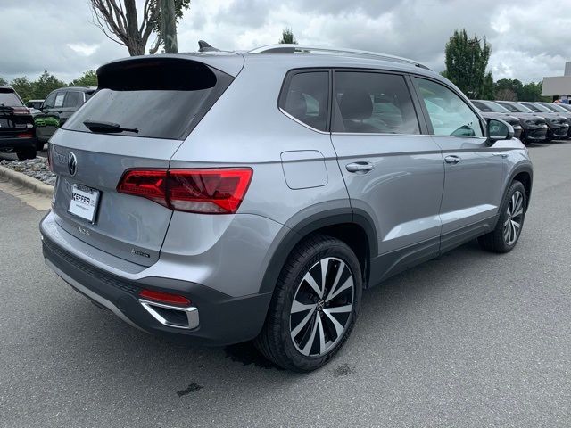 2022 Volkswagen Taos SE