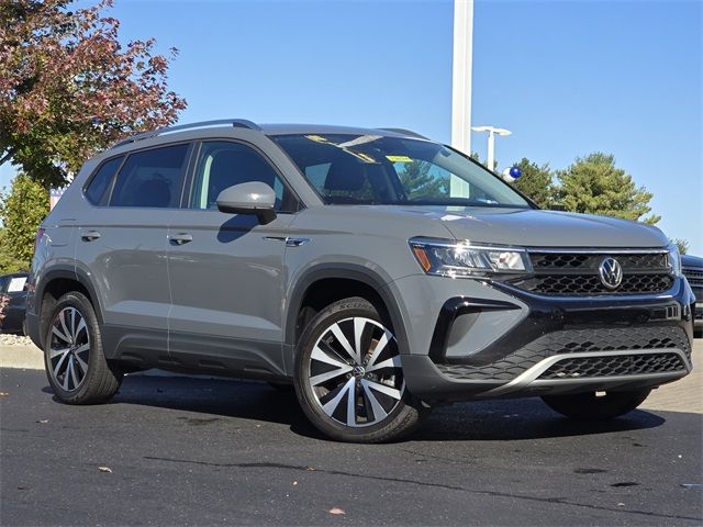 2022 Volkswagen Taos SE