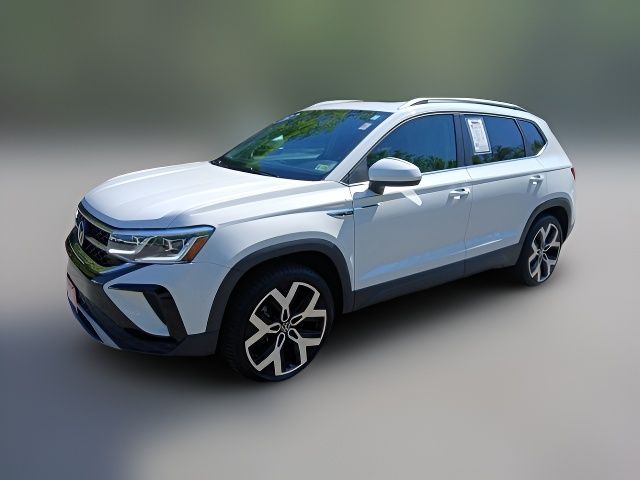 2022 Volkswagen Taos SEL