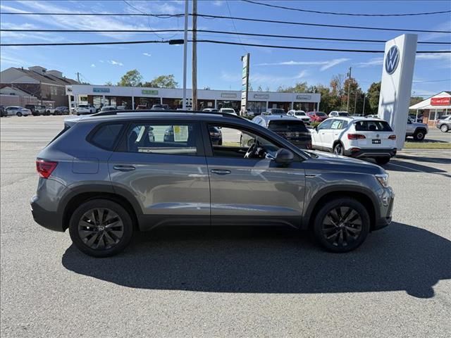 2022 Volkswagen Taos S