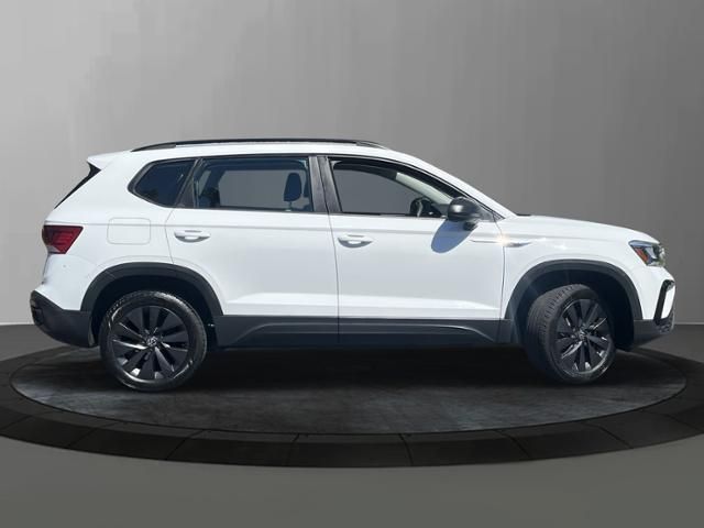 2022 Volkswagen Taos S