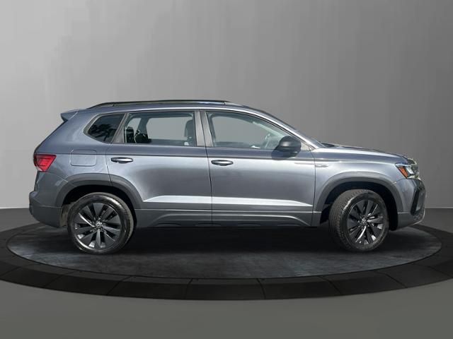 2022 Volkswagen Taos S