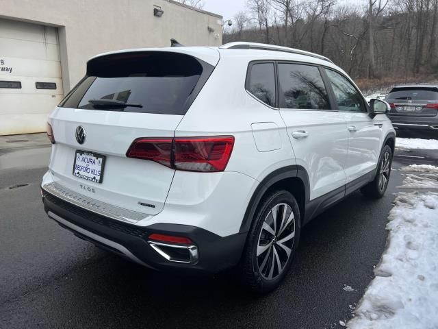 2022 Volkswagen Taos SE