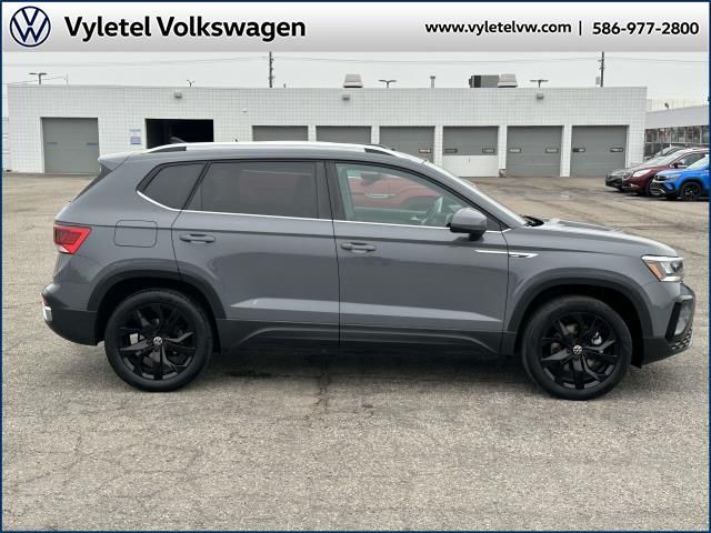 2022 Volkswagen Taos SE