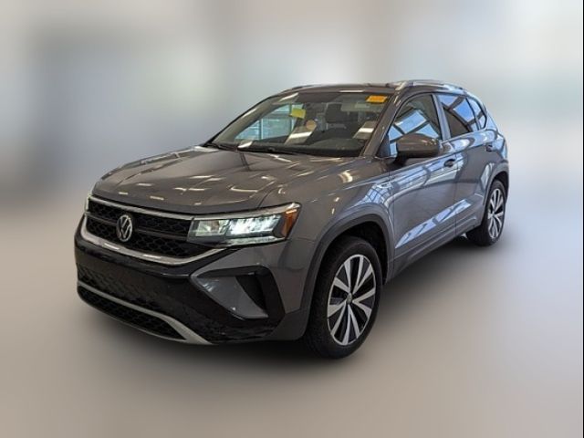 2022 Volkswagen Taos SE