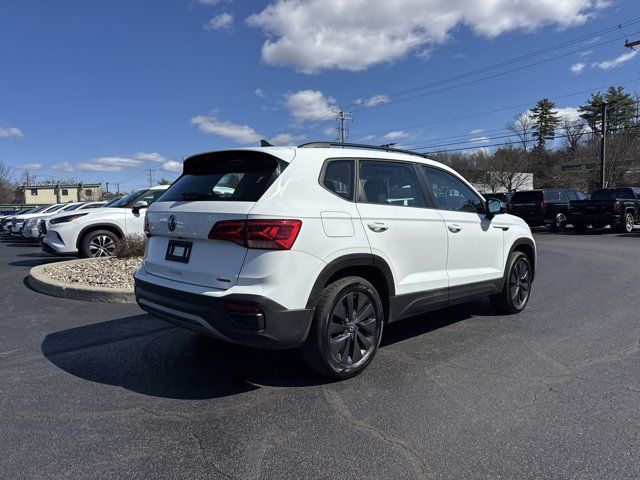 2022 Volkswagen Taos S