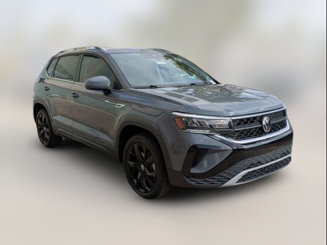 2022 Volkswagen Taos SE