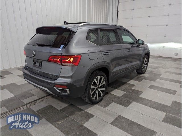 2022 Volkswagen Taos SE