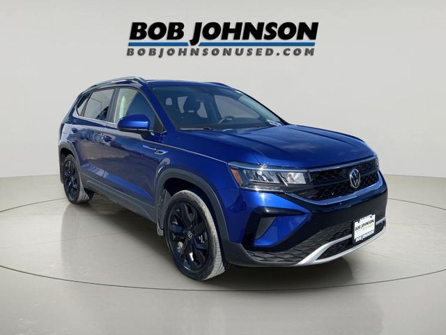 2022 Volkswagen Taos SE