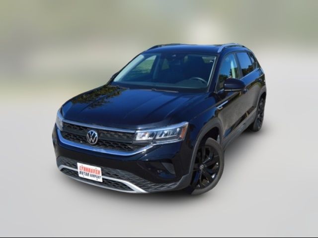 2022 Volkswagen Taos SE