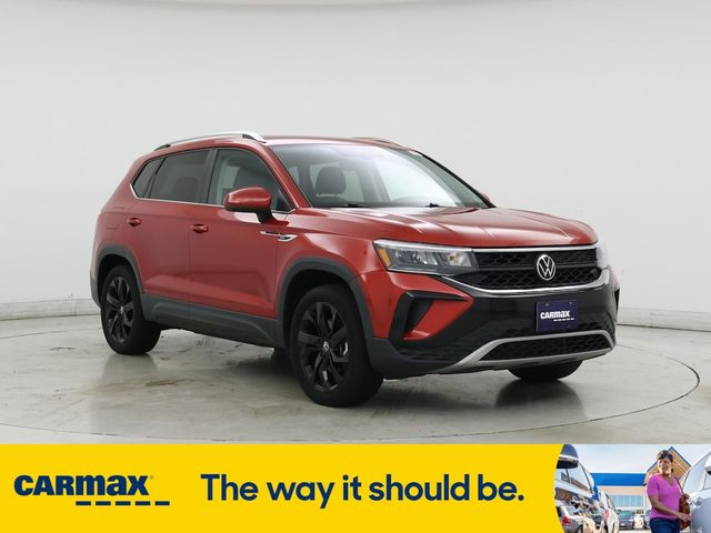 2022 Volkswagen Taos SE