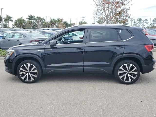 2022 Volkswagen Taos SE