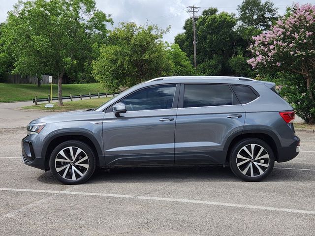 2022 Volkswagen Taos SE