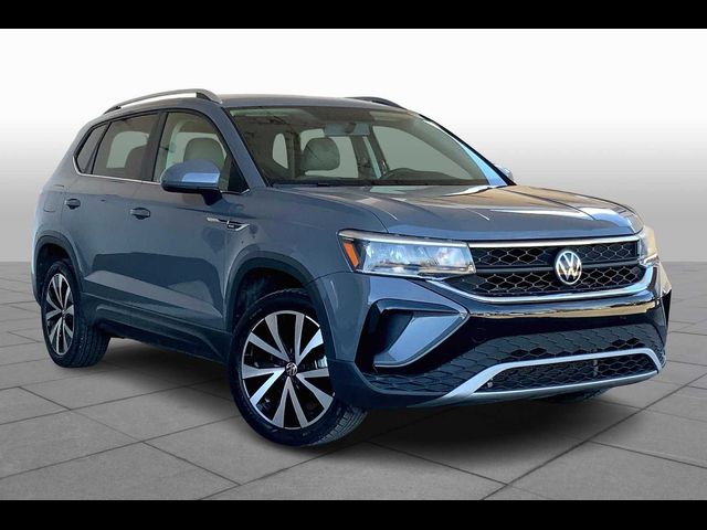 2022 Volkswagen Taos SE