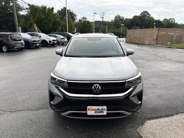 2022 Volkswagen Taos SE