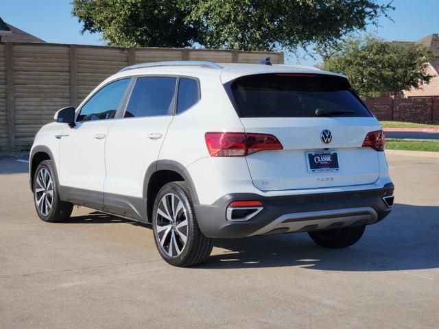 2022 Volkswagen Taos SE