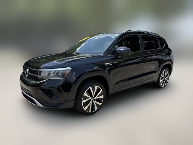 2022 Volkswagen Taos SE