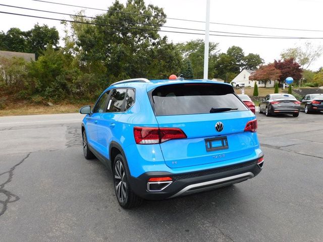 2022 Volkswagen Taos SE