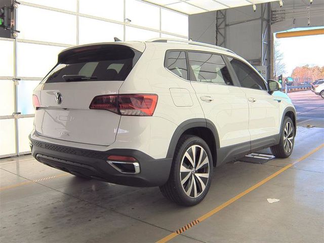 2022 Volkswagen Taos SE