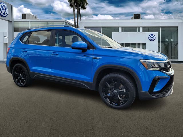 2022 Volkswagen Taos SE