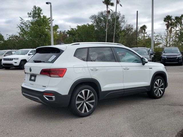 2022 Volkswagen Taos SE