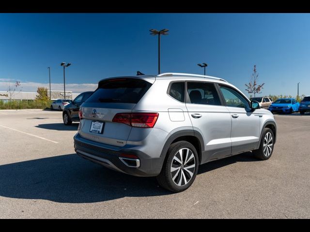 2022 Volkswagen Taos SE