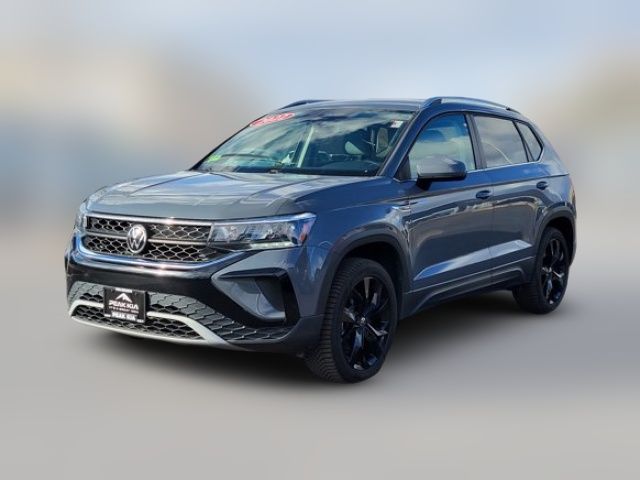 2022 Volkswagen Taos SE