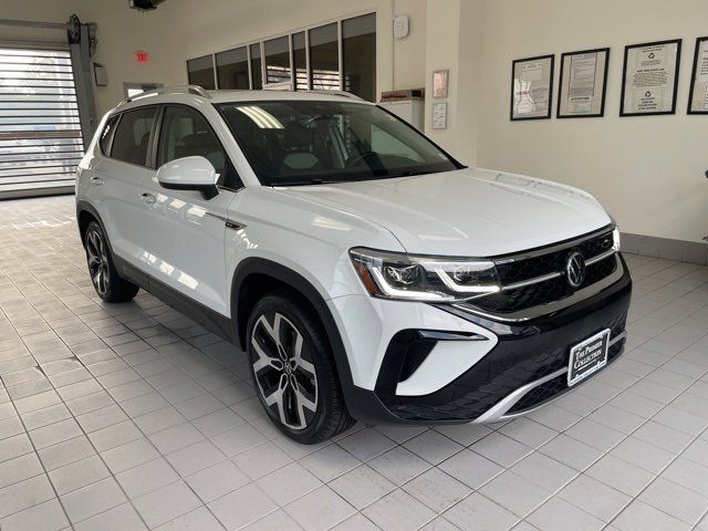 2022 Volkswagen Taos SEL