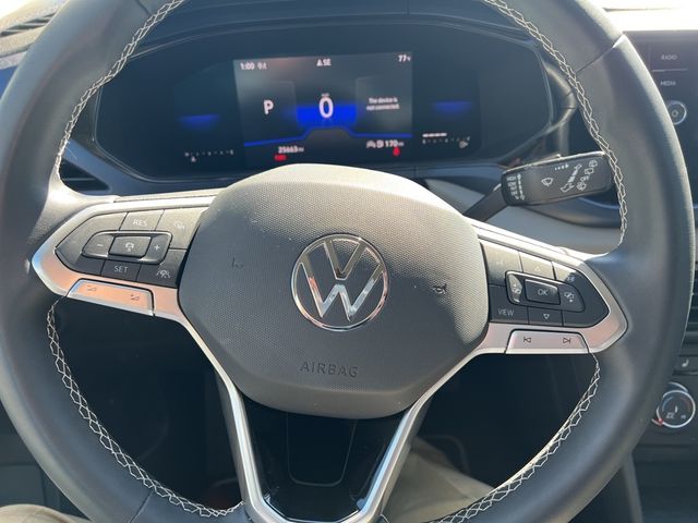 2022 Volkswagen Taos SE