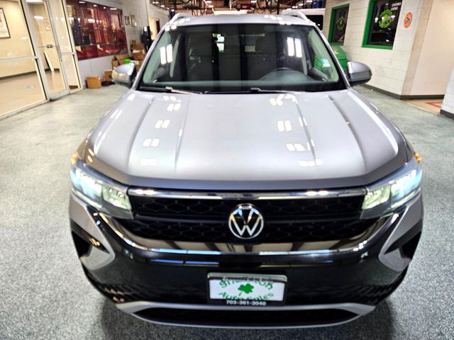 2022 Volkswagen Taos SE