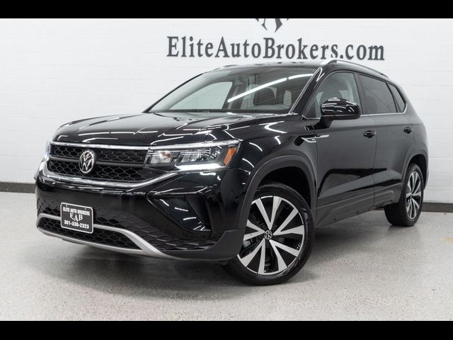 2022 Volkswagen Taos SE