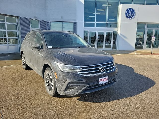 2022 Volkswagen Tiguan S