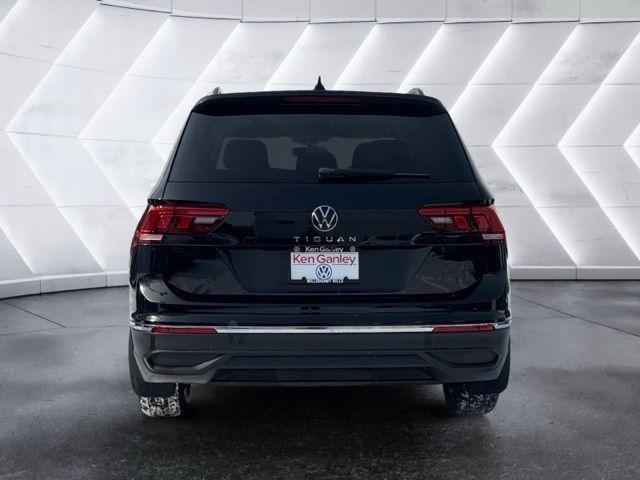 2022 Volkswagen Tiguan S