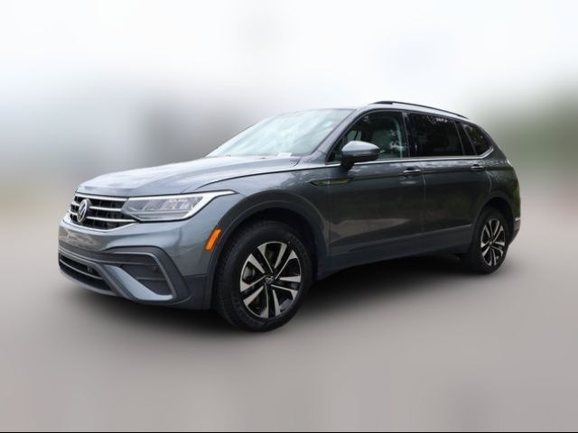 2022 Volkswagen Tiguan S