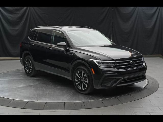 2022 Volkswagen Tiguan S