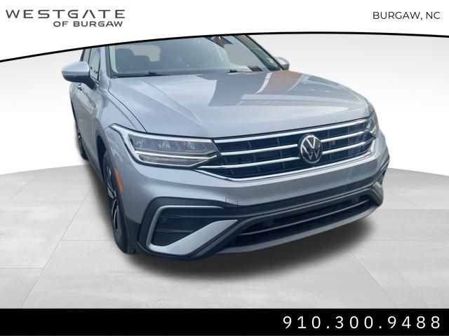 2022 Volkswagen Tiguan S